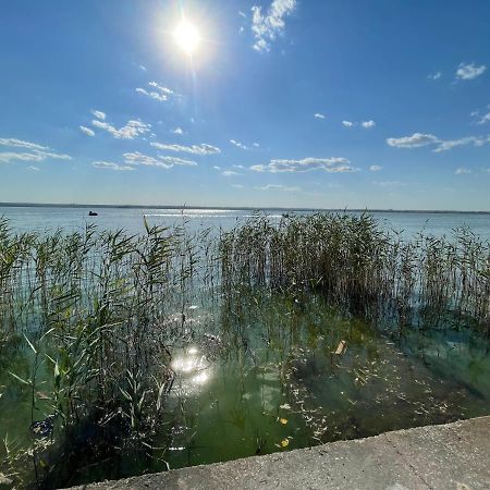 Delize Rent Mamaia Appartement Buitenkant foto
